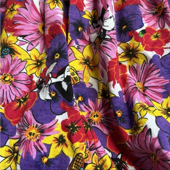 Vtg 90s Looney Tunes Floral Shorts Sz M (photos) Sylvester Tweety Warner Bros EC - Picture 2 of 13